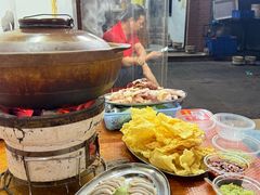 -威邵鸡煲(西华路总店)