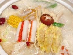 -三人行骨头王火锅(长寿店)