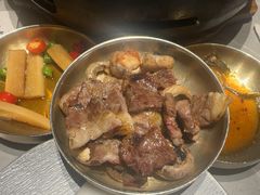 -草家酱蟹炭火烤肉店(珲春南路一店)