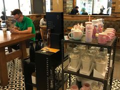 -星巴克臻选(青岛麦凯乐分店)