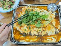 -邹胖哥好好吃餐馆(荔波美食街店)