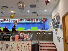 -龙格亲子游泳·水育早教运动中心(绿宝中心)