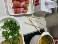 -百品聚旋转火锅(万德庄店)