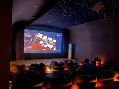 -涨巢·潮玩水疗局