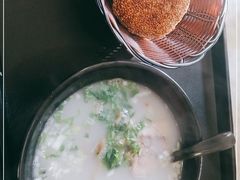 -万红路羊汤烧饼店(将台路店)
