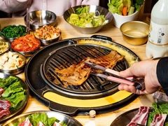 -欧巴炭烤肉오빠숯불구이(南京东路店)