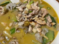 泡椒牛蛙-李东农庄(中南百草园地标店)