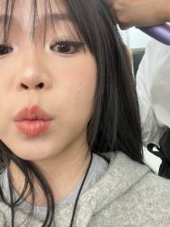 -红馆妆造(中央大街店)