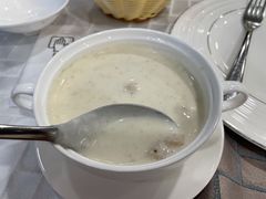 奶油鲜蘑菇汤-新侨三宝乐西餐厅(崇文门店)