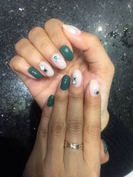-手牵手美甲