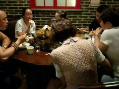-东口码头·烧鸽子·鱼头泡饼·地方菜(金鹰悦城店)