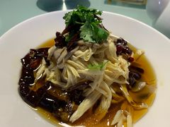 腐竹炝蘑菇-新吉士·上海菜(浦东LCM置汇旭辉店)