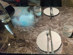 -LESCEDARS Brasserie Bistro香柏树