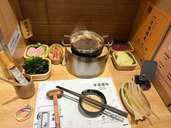 -独食火锅·半米屋台(直营总店)