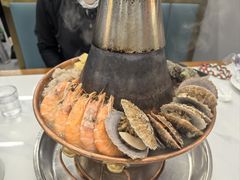 -一口猪海鲜浑锅·东北家常菜