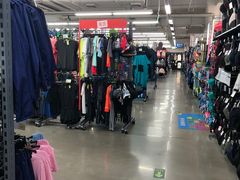 -迪卡侬(西三旗店)