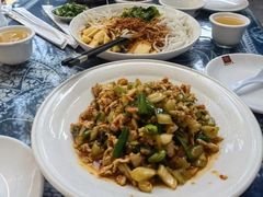 -瑞丰园庭院餐厅·白族传统家常菜