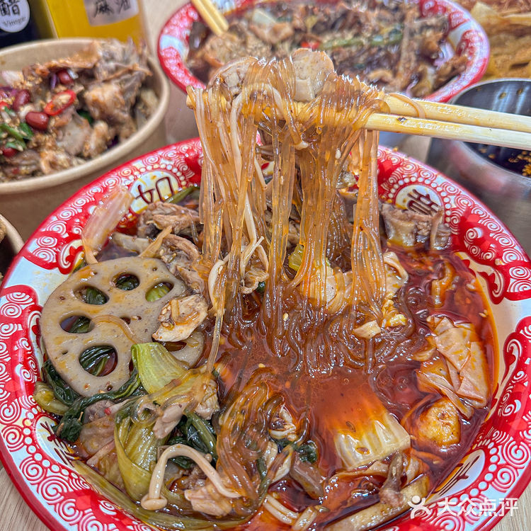 沈阳中街！！这个真的老好吃了！！快去快去啊啊