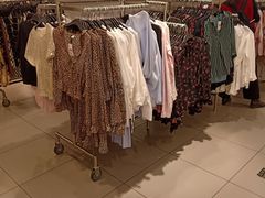 -H&M(华润万象城店)