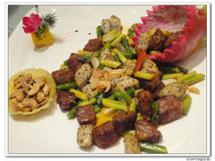 火龙果牛仔粒-百年食府(亦庄店)