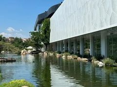 -罗红摄影艺术馆