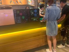 -星巴克臻选(周浦万达店)