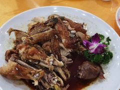 -鹏城人家海鲜酒家·23年老字号(较场尾店)