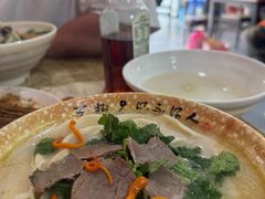 -吕记清真美食城(永兴服装街店)