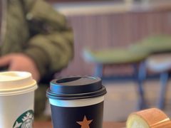 -星巴克臻选(北京嘉里中心第二店)
