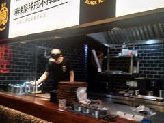 -吞鱼兽麻辣烤鱼(万达店)