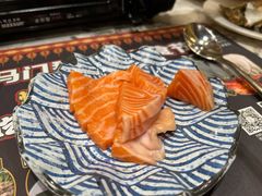 -金马门国际美食百汇(珞喻路店)