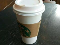 香草风味拿铁-星巴克(北京三里屯SOHO一店)