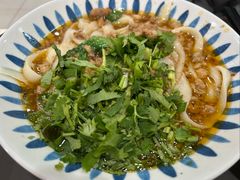 传统猪肉刀削面-东方削面(市政府店)