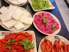 -洞亭火锅(防空洞总店)