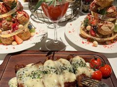 -Mogul Eatery·大亨餐酒馆