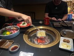 -山川小町·极番烧肉(新地假日广场店)