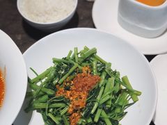 顺德捞通菜-汤城小厨•粤菜•靓汤(苏州街店)