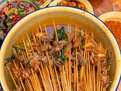 -拈签一笑黄牛肉辣卤串串