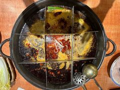 -周小明火锅(黑金冠社区店)