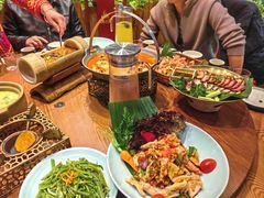 -老滇山寨•云南特色菜•地方菜•民族风情歌舞表演(金碧店)