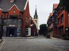 -钟书阁(松江泰晤士小镇店)