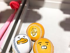 -KAKAO FRIENDS(弘大店)