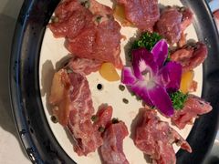 -三不牛腩(宾虹路店)