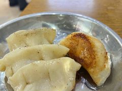 -黄阿姨锅贴大王(万航渡路店)