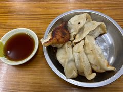 -黄阿姨锅贴大王(万航渡路店)