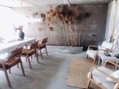 -亮河湾山庄