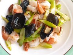 -巧克力渔家.小船海鲜胶东菜(万平口店)