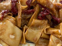 -壹阁胡羊焖饼(特色小吃街店)