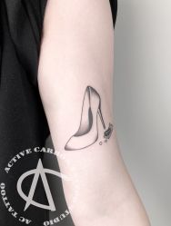 手臂-AC TATTOO 纹身