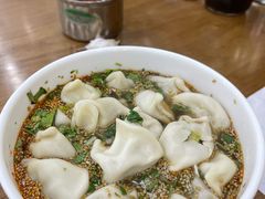 酸汤牛肉水饺-回坊马二饺子馆